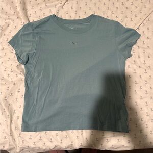Nike Women's Teal Short Sleeve Tee